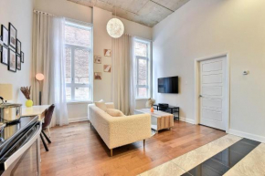 glamorous 1BR in Downtown 105